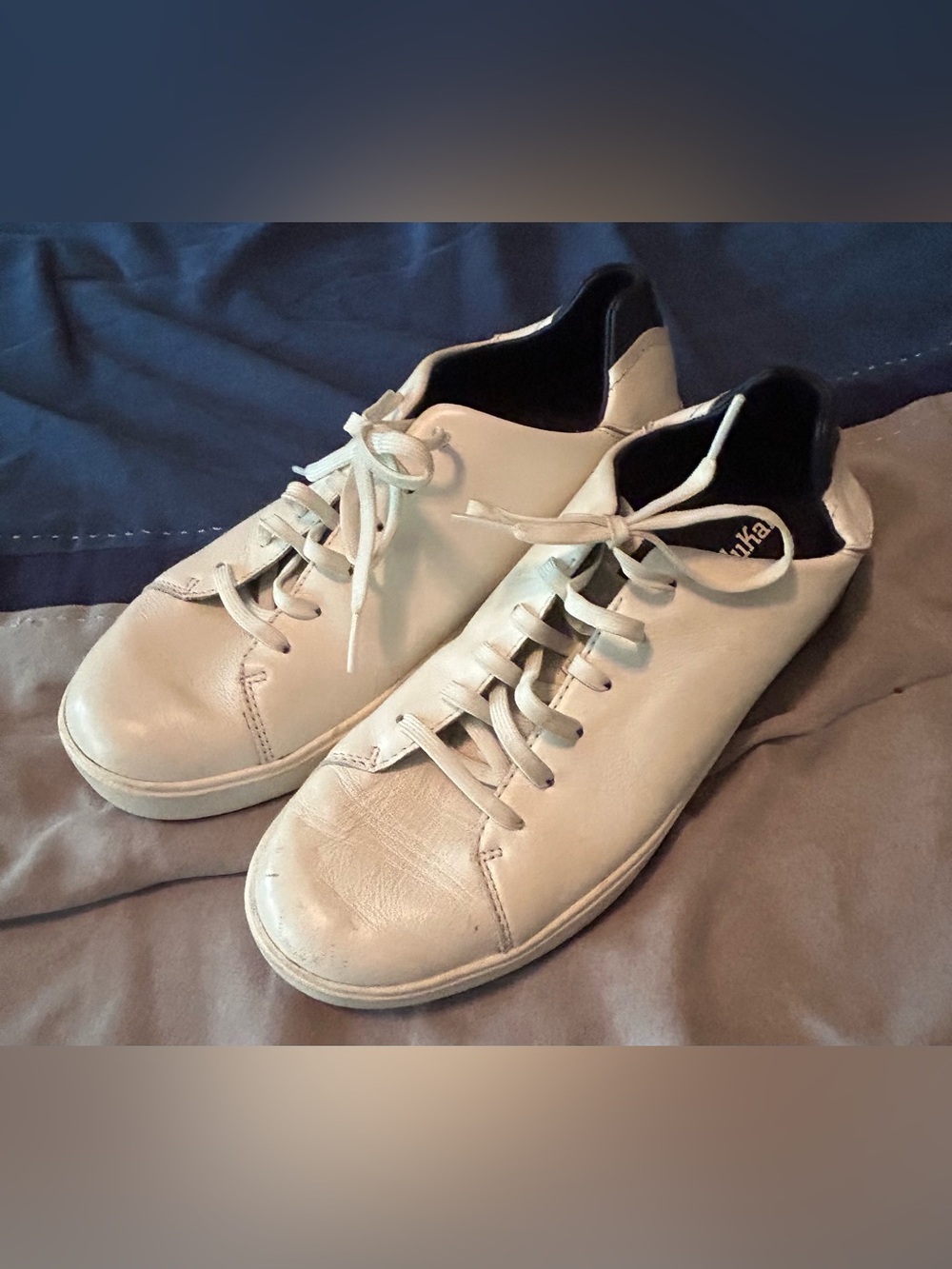 OluKai Lae'ahi Li 'Ili Mens Size 9 White Casual Leather Lace Up Shoes Sneakers